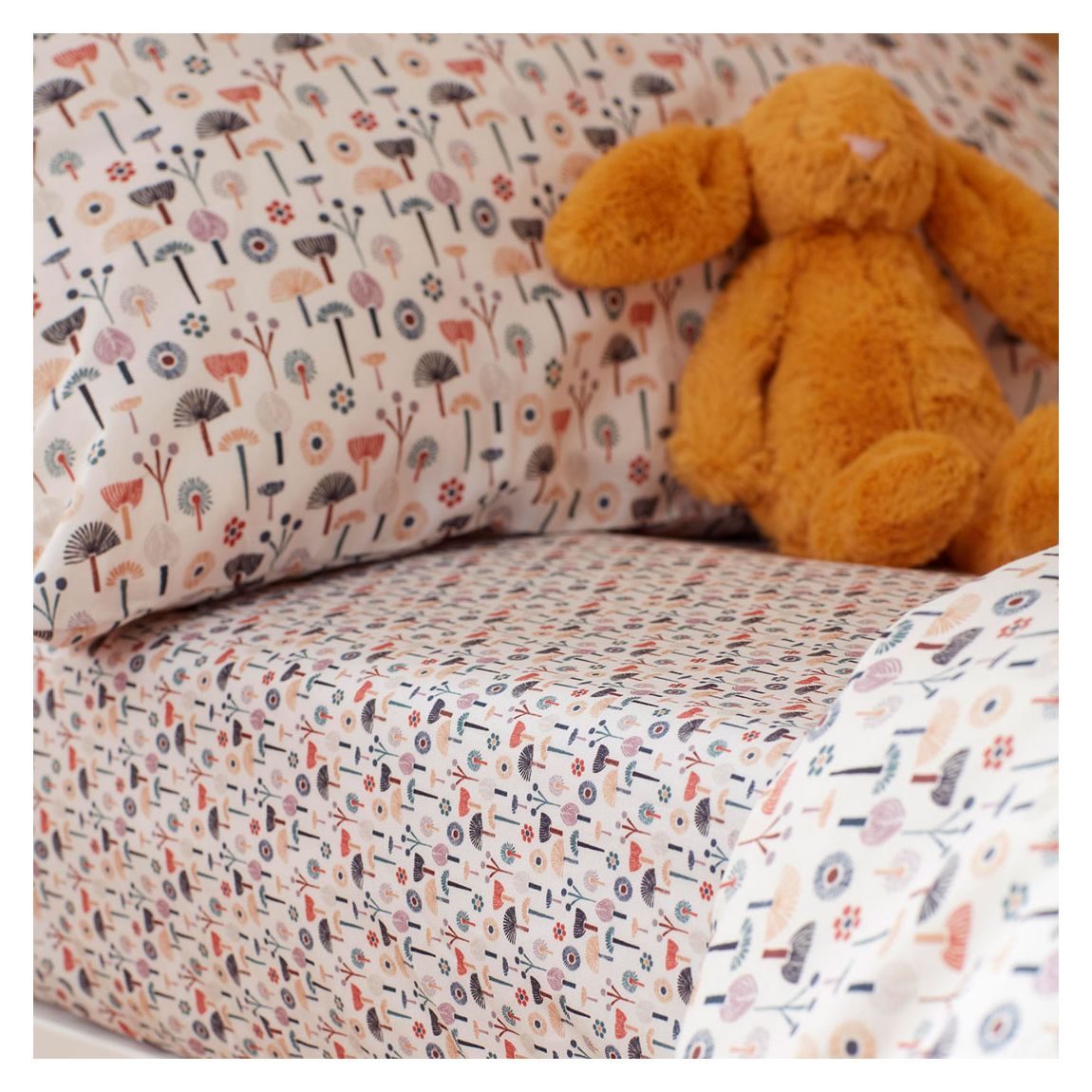 Molly Meadow 100% Organic Cotton Fitted Sheet, Small Cot , Multi main product photo