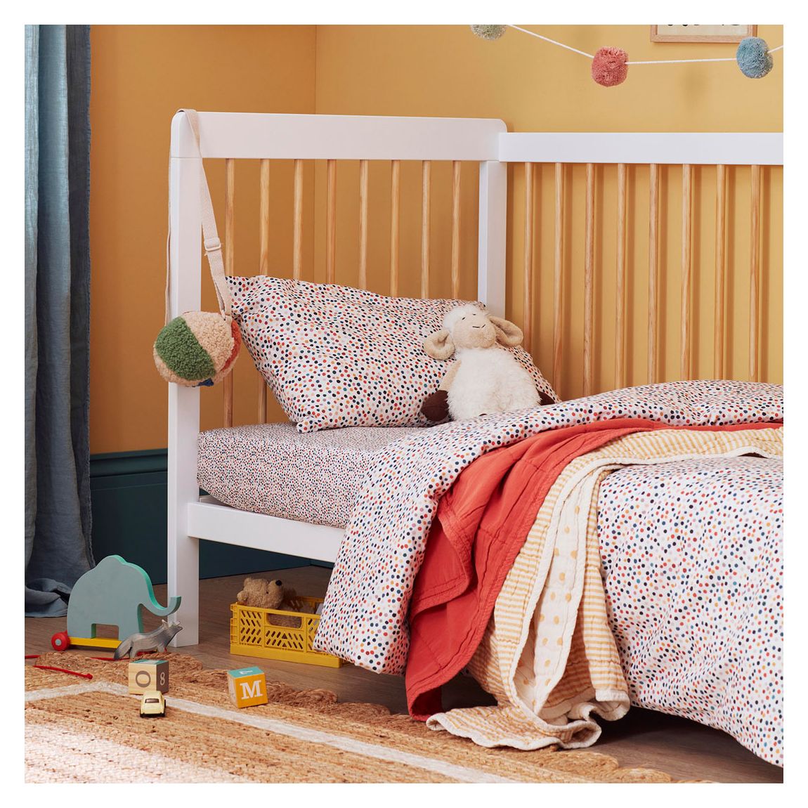 Frankie 100% Organic Cotton Fitted Sheet, Cot Bed, Multi main product photo