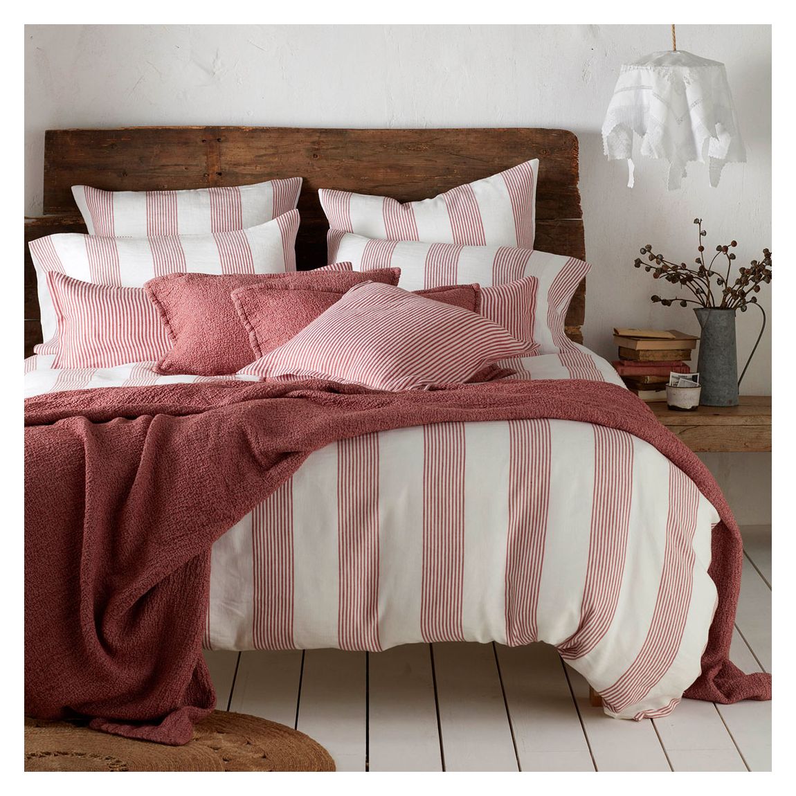 Red Ticking Stripe Linen Duvet Cover, Super King, Red main product photo