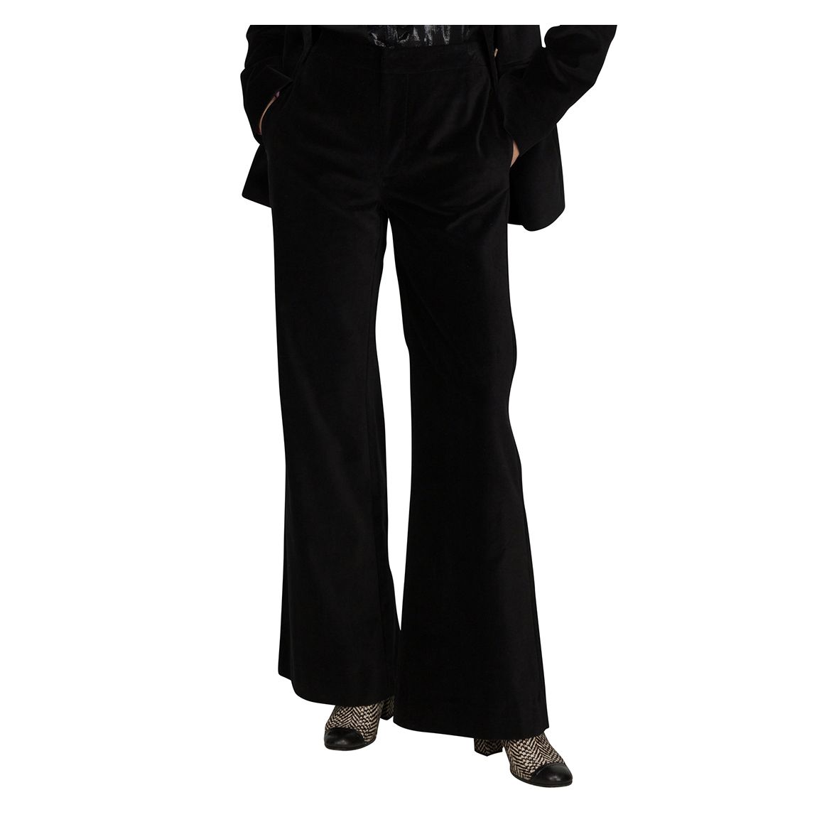 Tailored Modern Dojo Velvet With Pintuck Black main product photo
