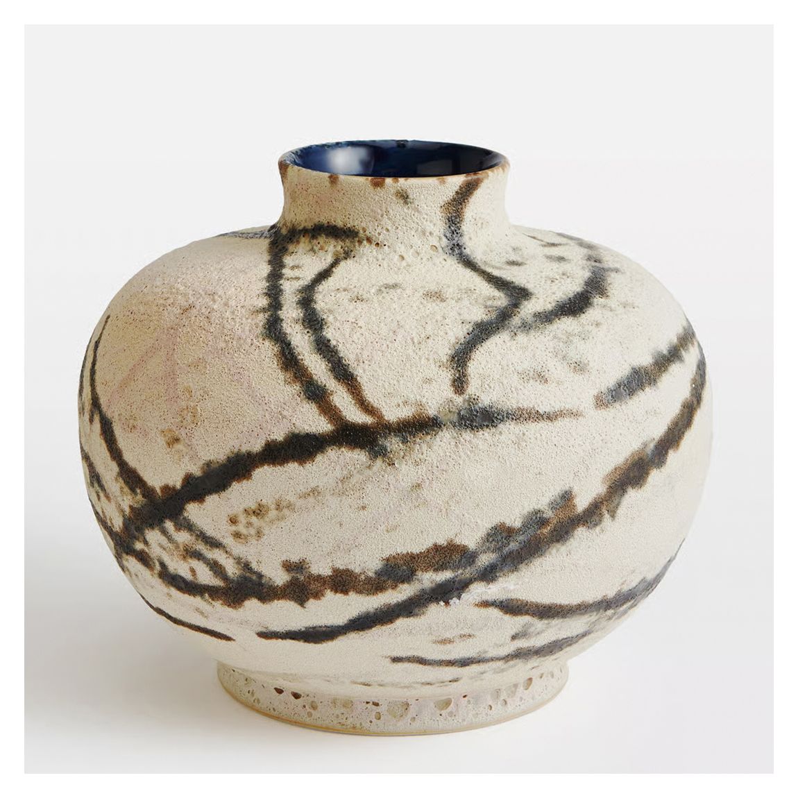 Amelia vase wide main product photo