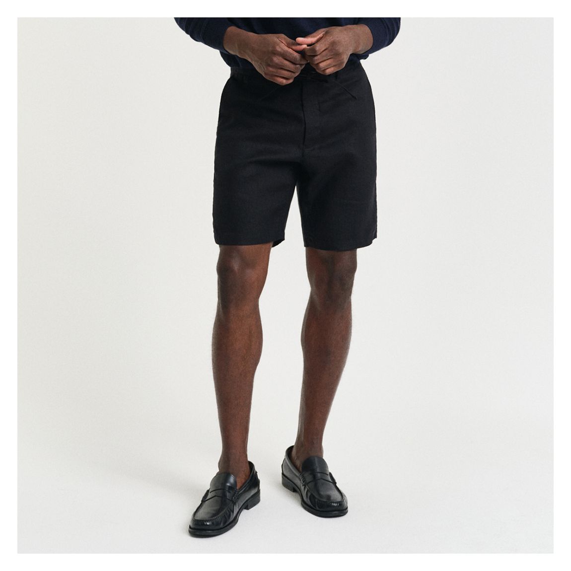Black Relaxed Linen Shorts main product photo