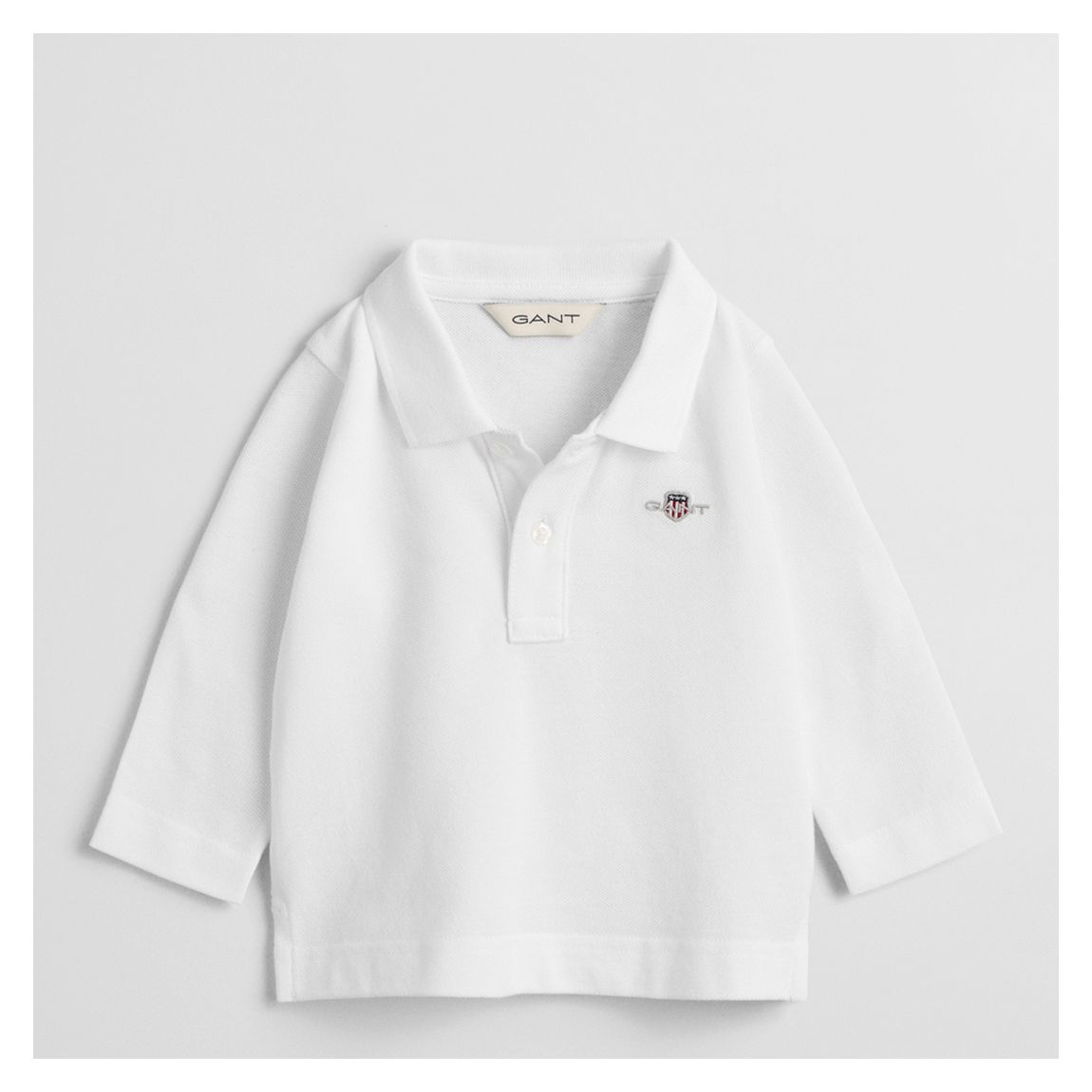 White Shield Pique Rugger main product photo