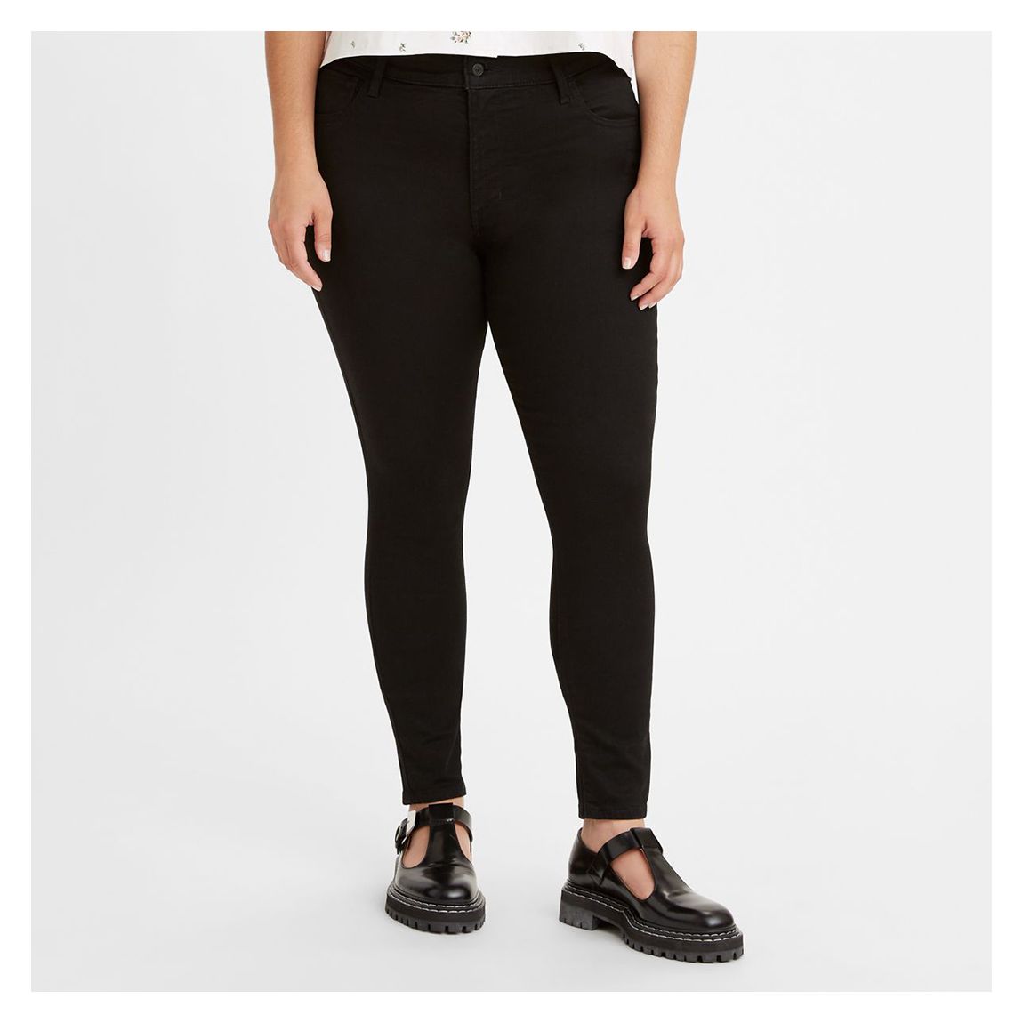 Black 720™ Super Skinny Jeans main product photo