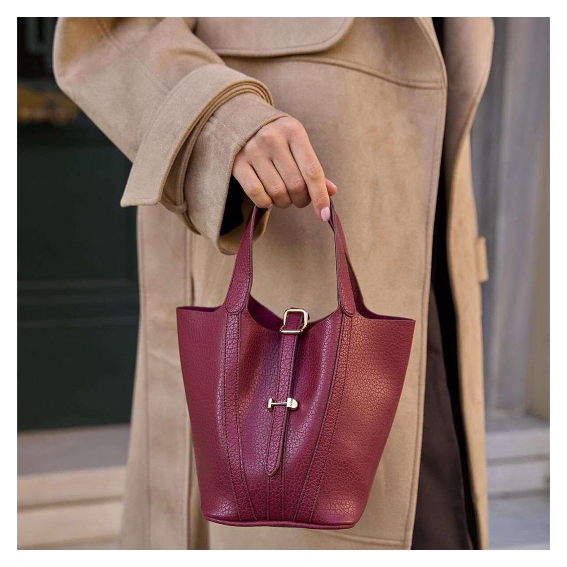 Red Leather Handbag main product photo
