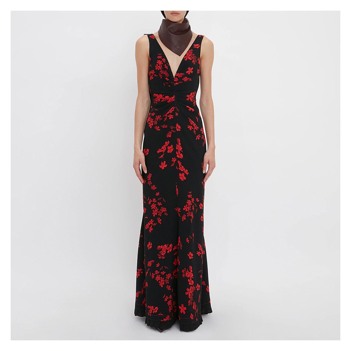 Black Printed Gathered Waist Midi Dress
main product photo