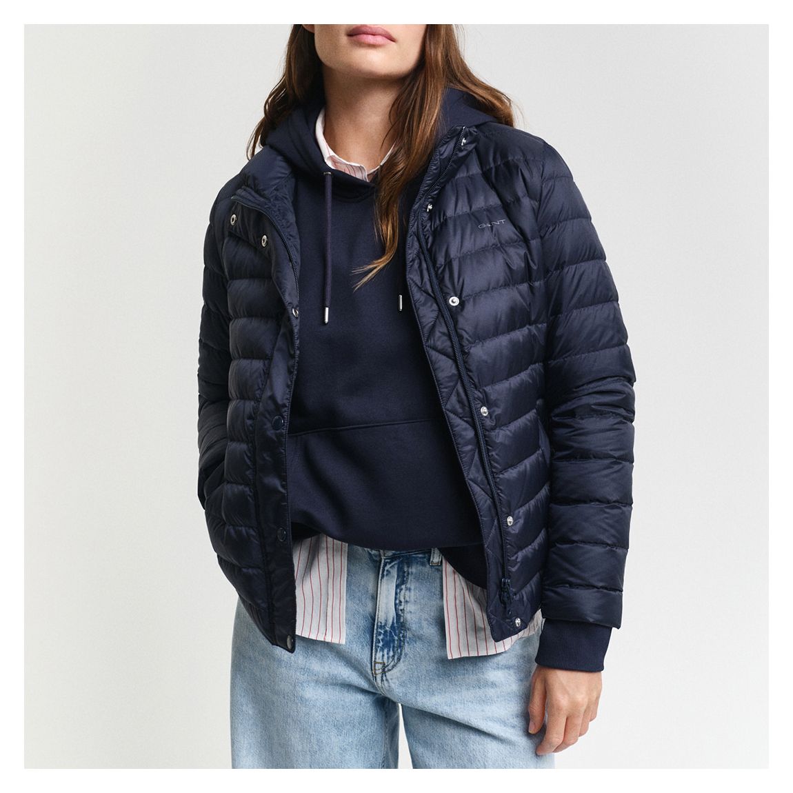 100 OUTERWEAR main product photo
