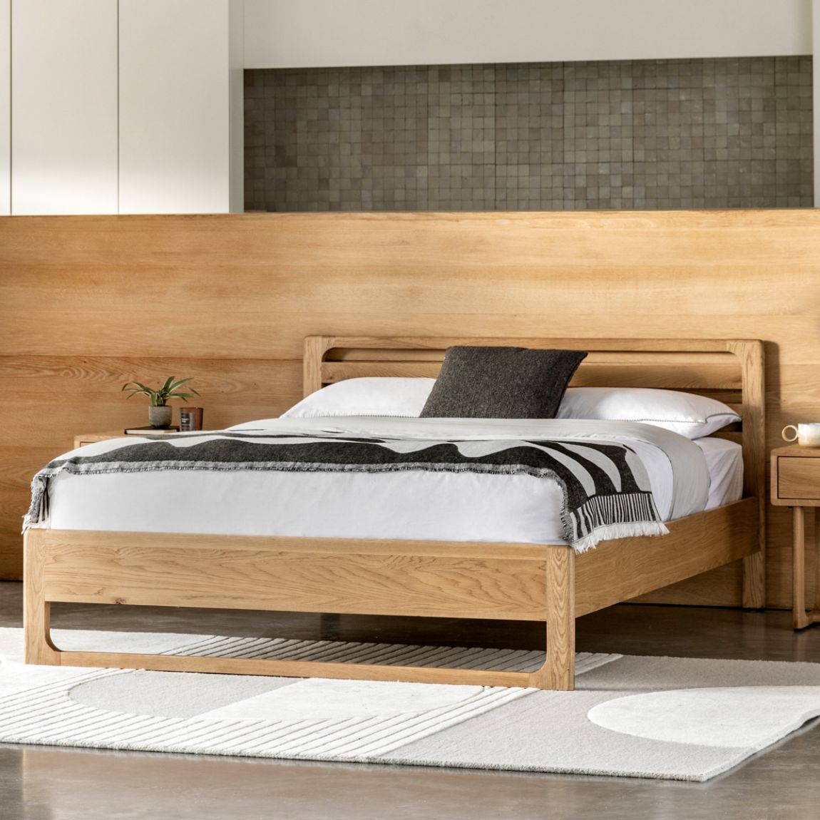 Timberline 5' Bed Natural main product photo