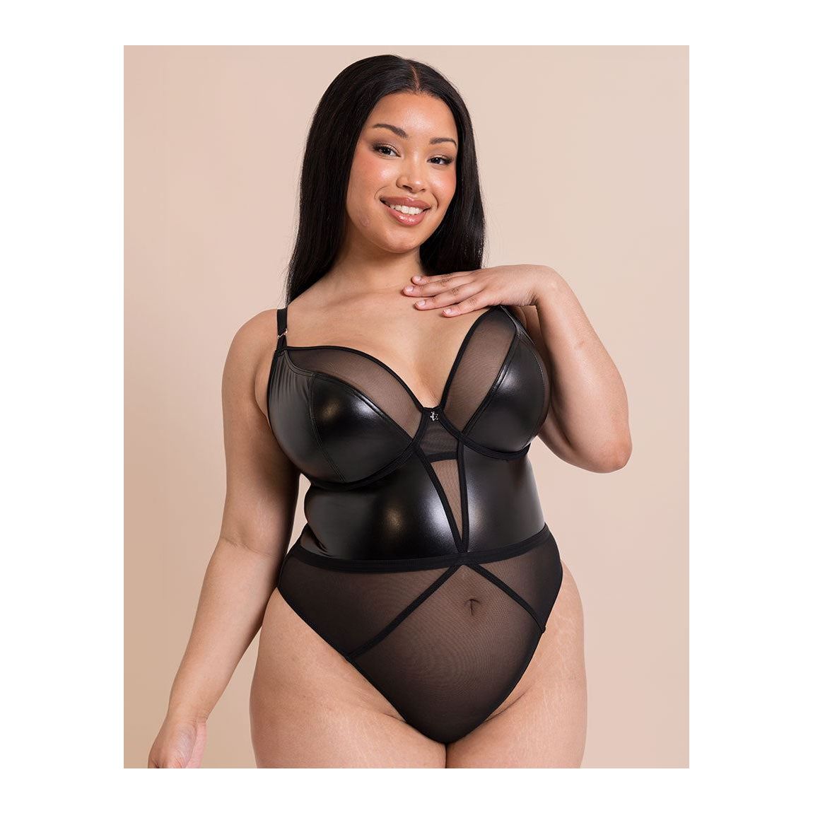 Curvy Kate Lucky Star Plunge Body Black 30GG main product photo