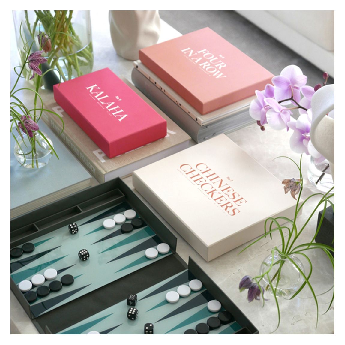 Classic - Backgammon Game main product photo