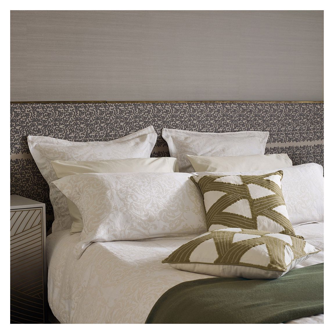 Tespi Oxford Pillowcase, Chalk main product photo