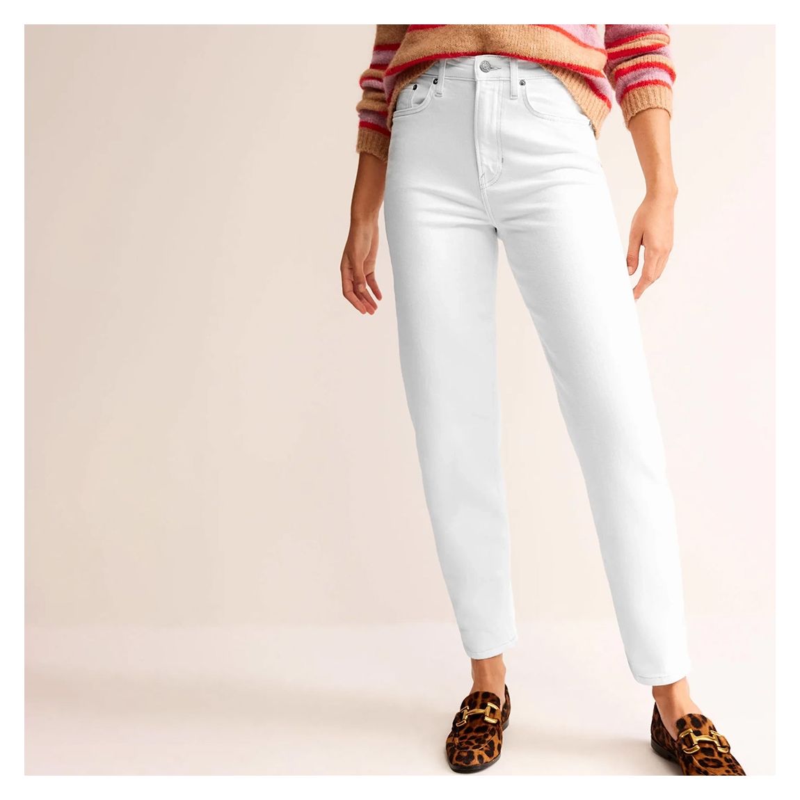 White High Rise 90s Tapered Jeans main product photo