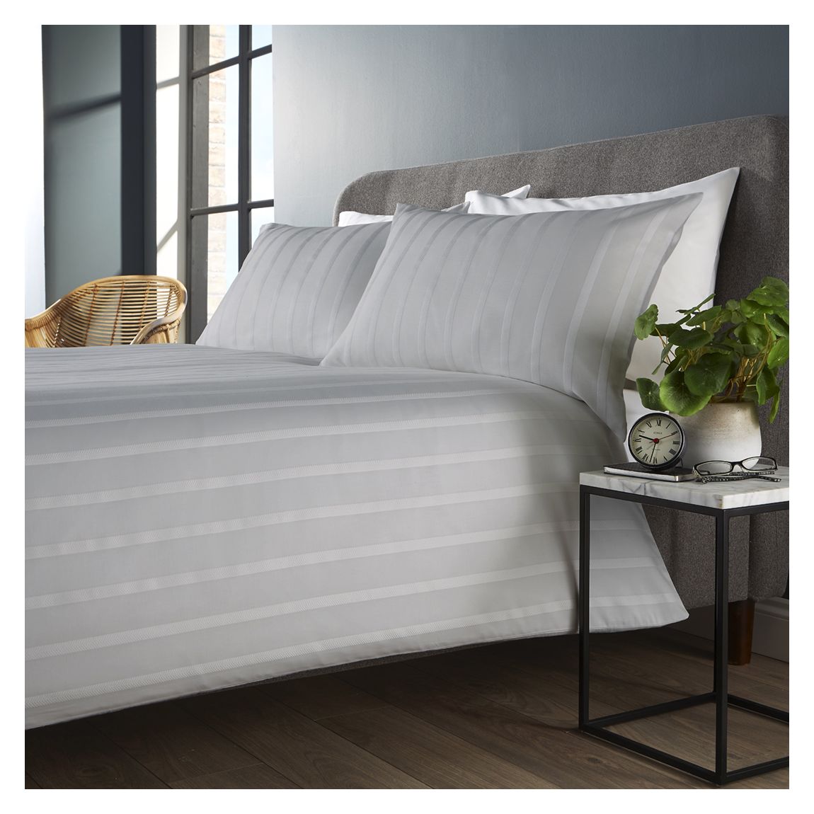 Chevron King Duvet Set, Silver main product photo
