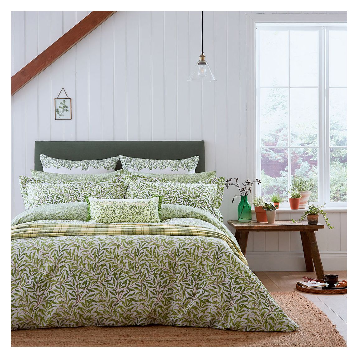 Willow Bough King Duvet Cover, Leaf Green main product photo