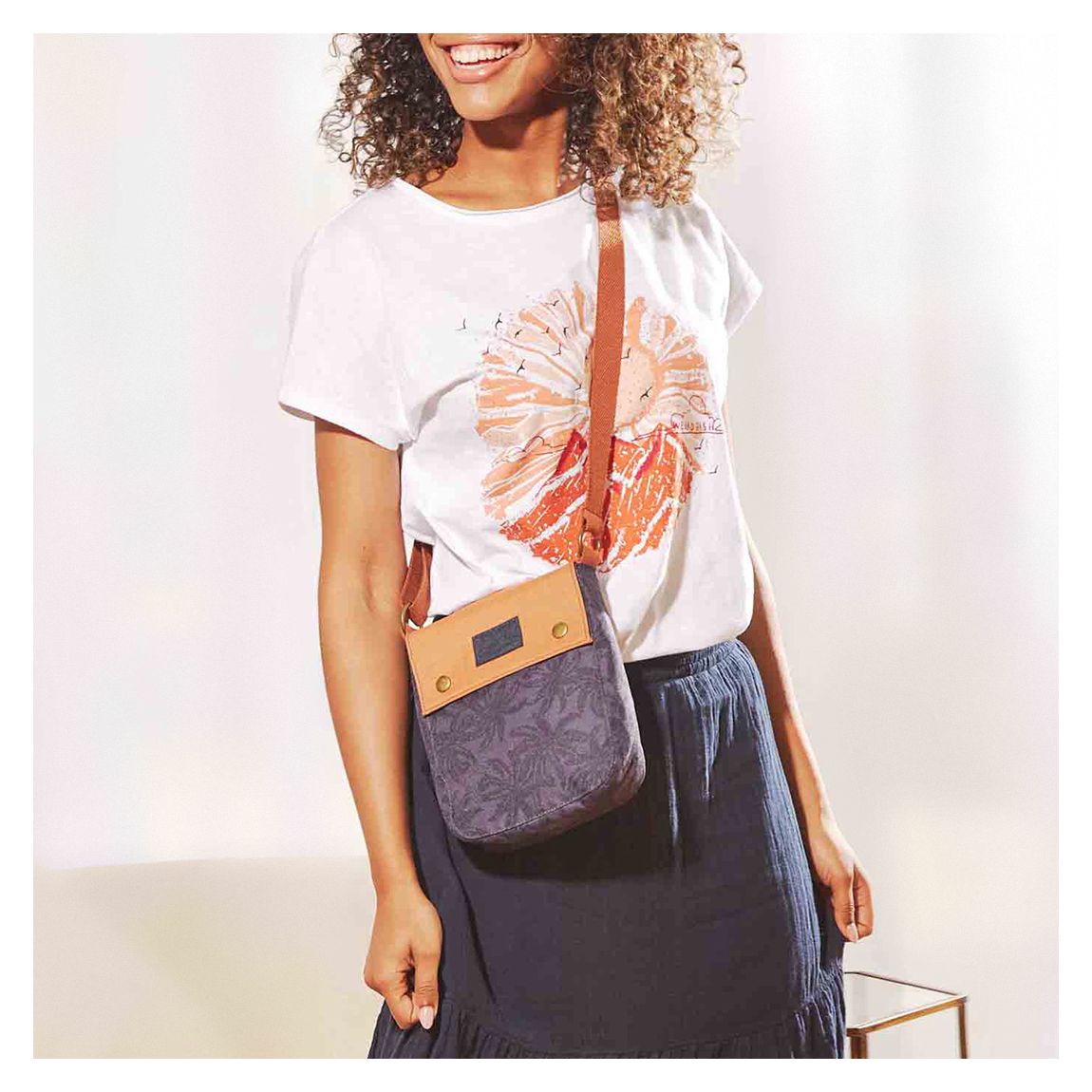 Navy Minnie Cross Body Bag main product photo