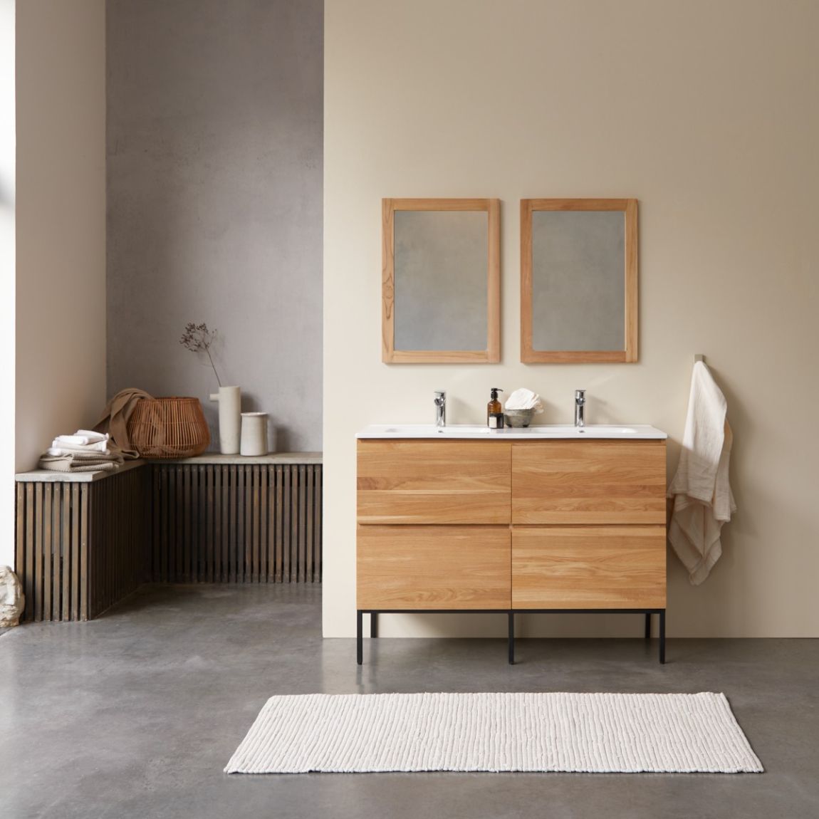 Nova - Solid oak and ceramic vanity unit 120 cm main product photo