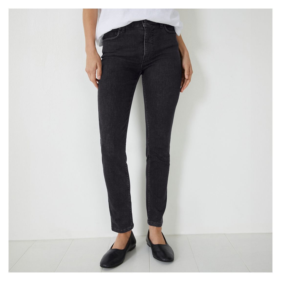 Washed Black Erin Skinny Jeans main product photo