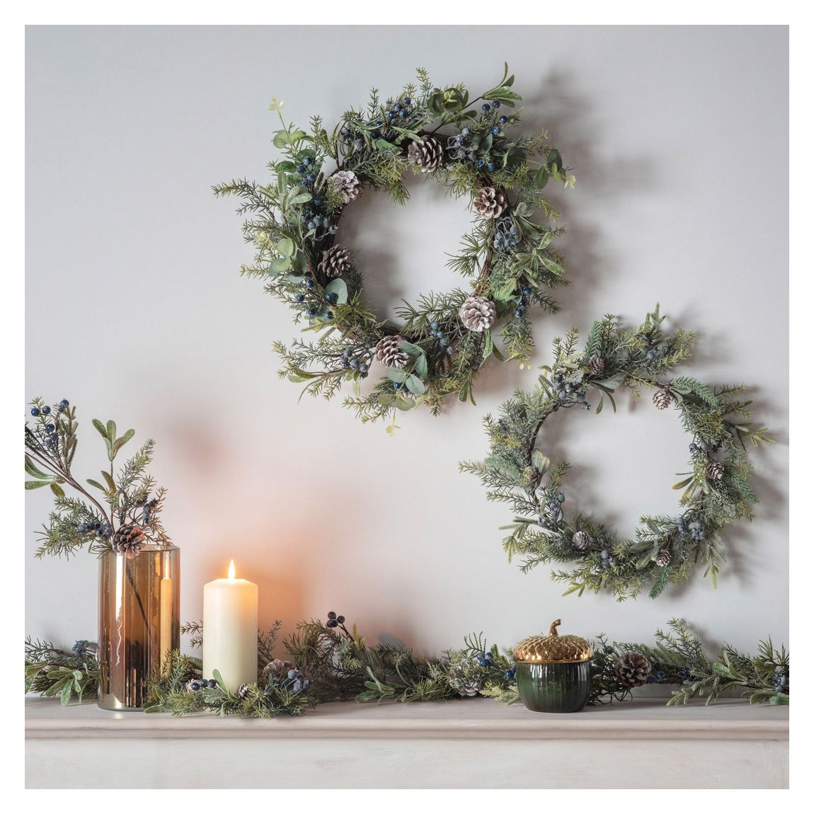 Sloe Berry & Pine Wreath, Large main product photo