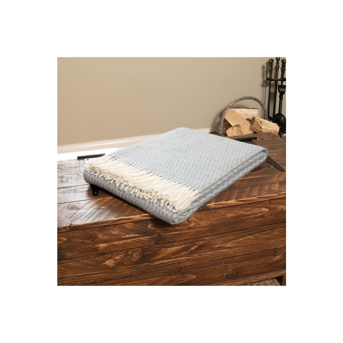 Hoop Pattern Blue Wool Blanket main product photo