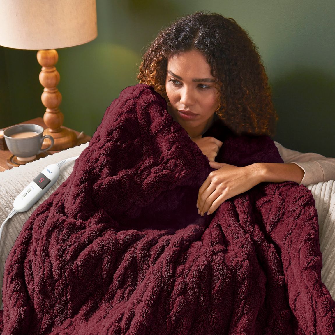 Silentnight Luxury Super Cosy Heated Throw - Berry main product photo