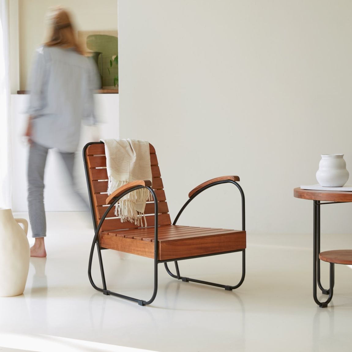 Key Wood - Armchair in solid acacia main product photo