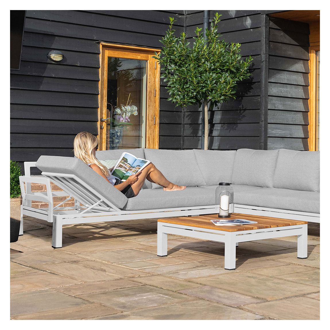 SAVE £564 - Oslo Large Corner Group / White main product photo